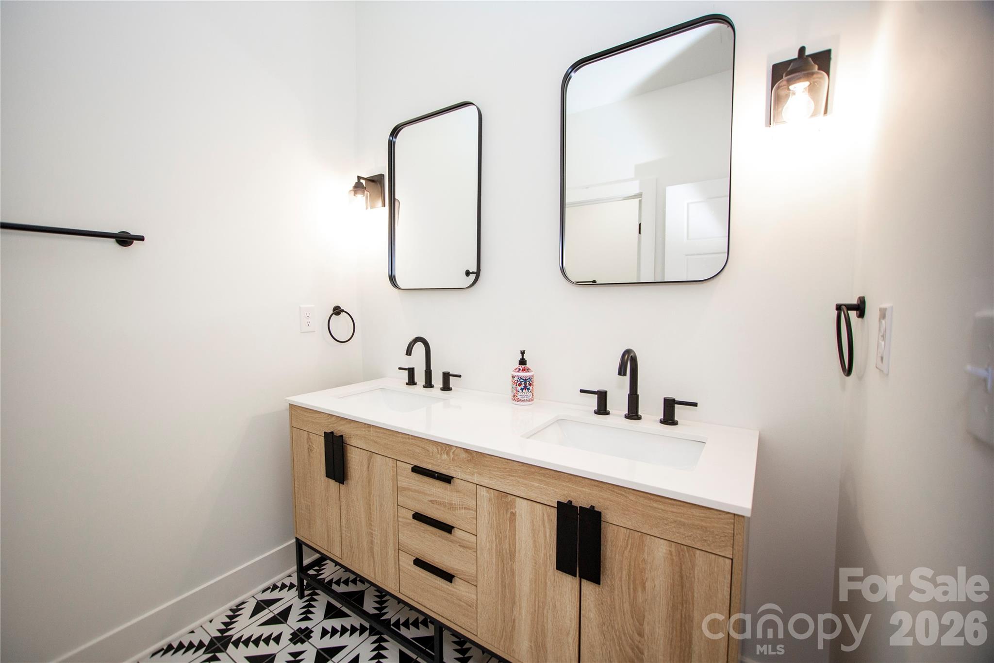 2629 Phillips Avenue Charlotte NC 28208