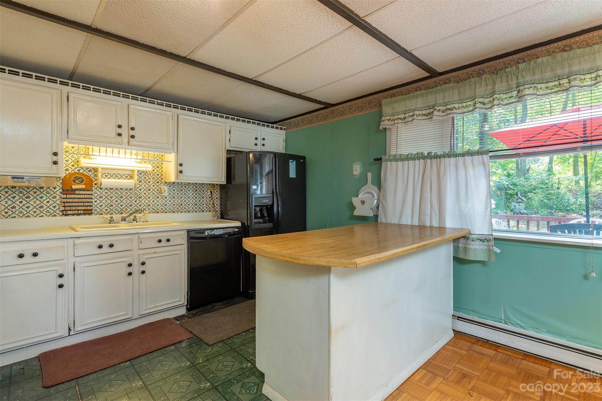 183 Blackberry Inn Road Weaverville NC 28787