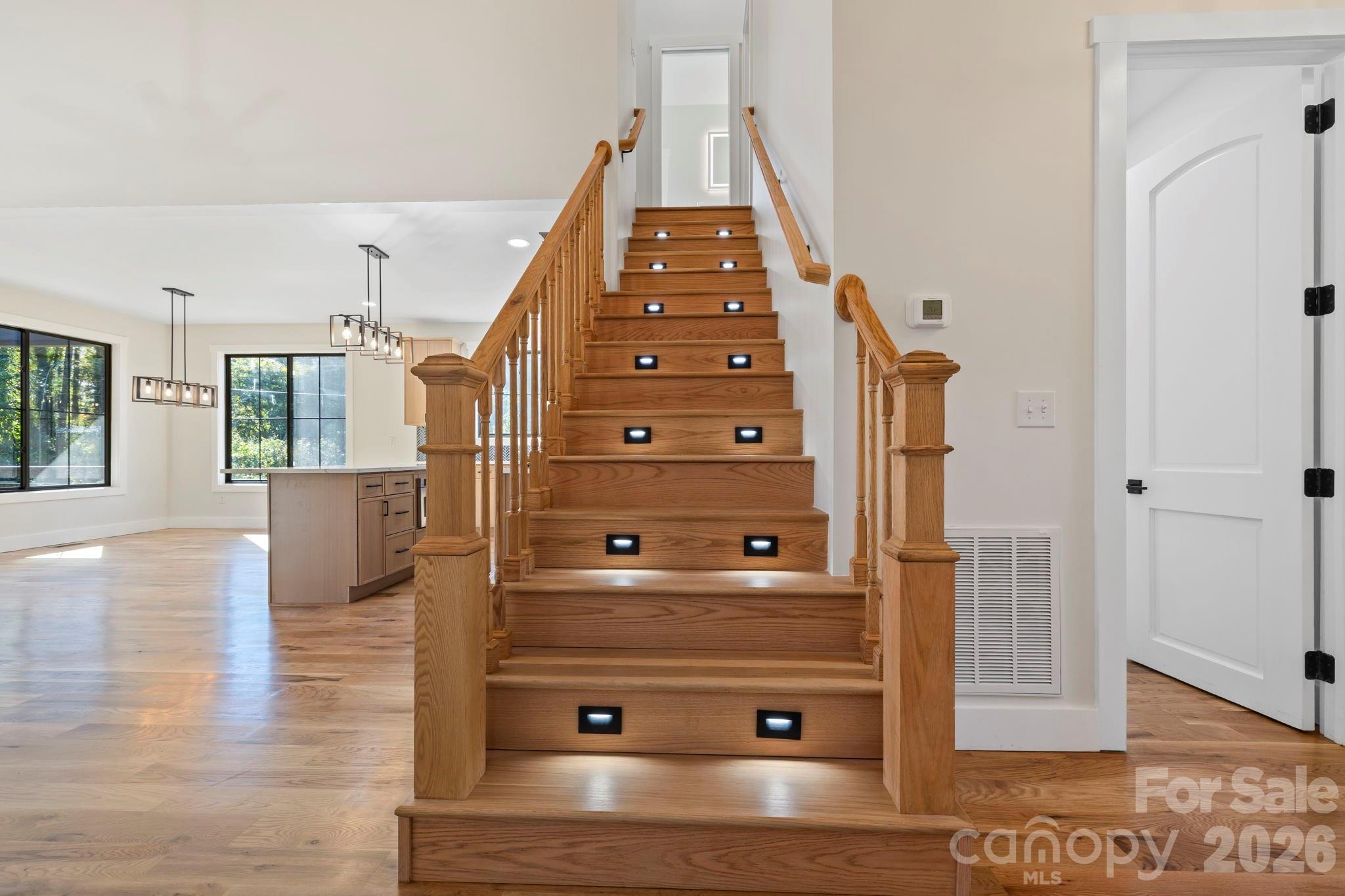 154 Osceola Road Hendersonville NC 28739