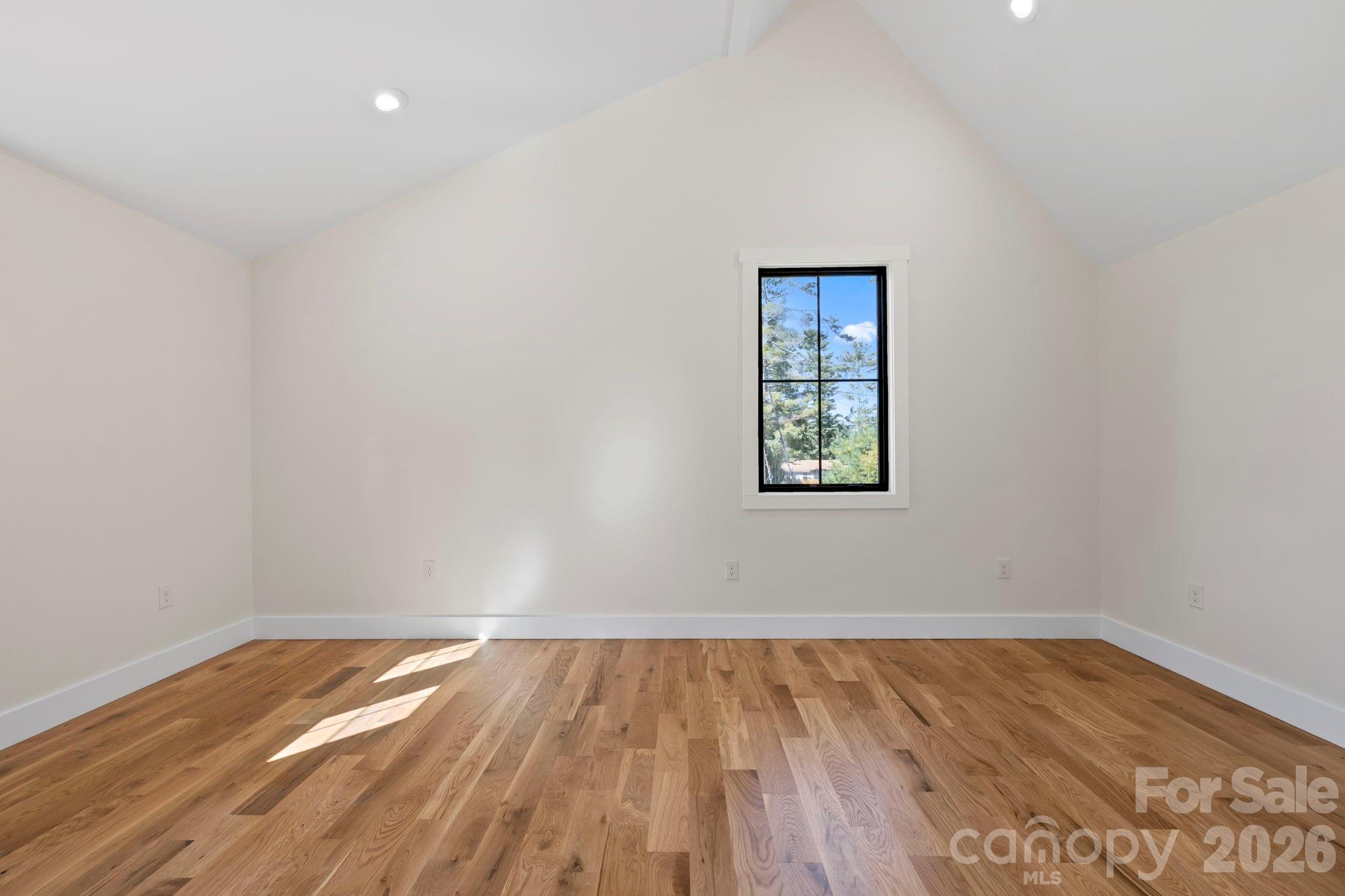 154 Osceola Road Hendersonville NC 28739