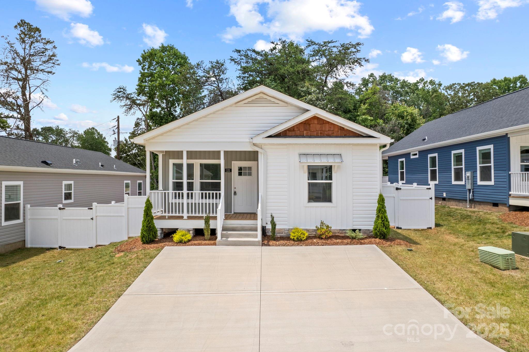 121 Bellamy Road Asheville NC 28806