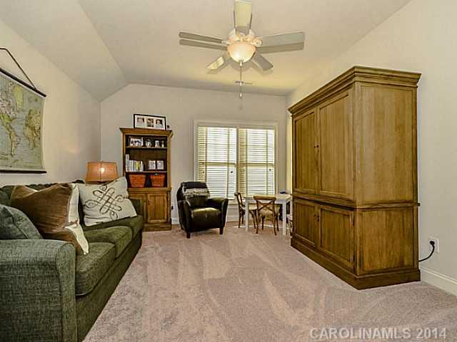 6923 Conservatory Lane Charlotte NC 28210