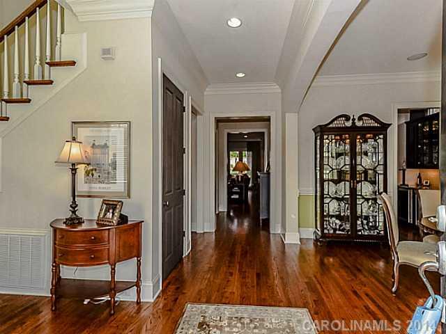 6923 Conservatory Lane Charlotte NC 28210