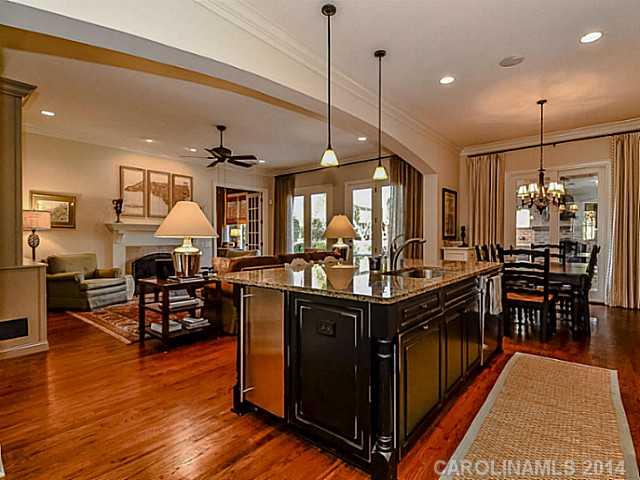 6923 Conservatory Lane Charlotte NC 28210