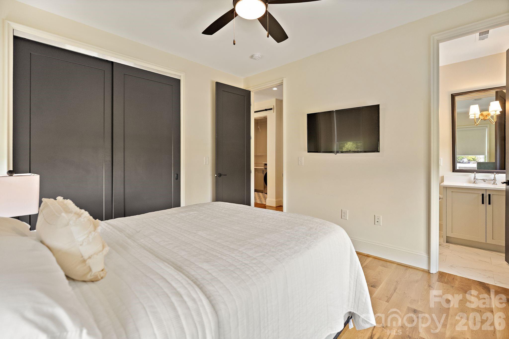 2652 Chesterfield Avenue Charlotte NC 28205