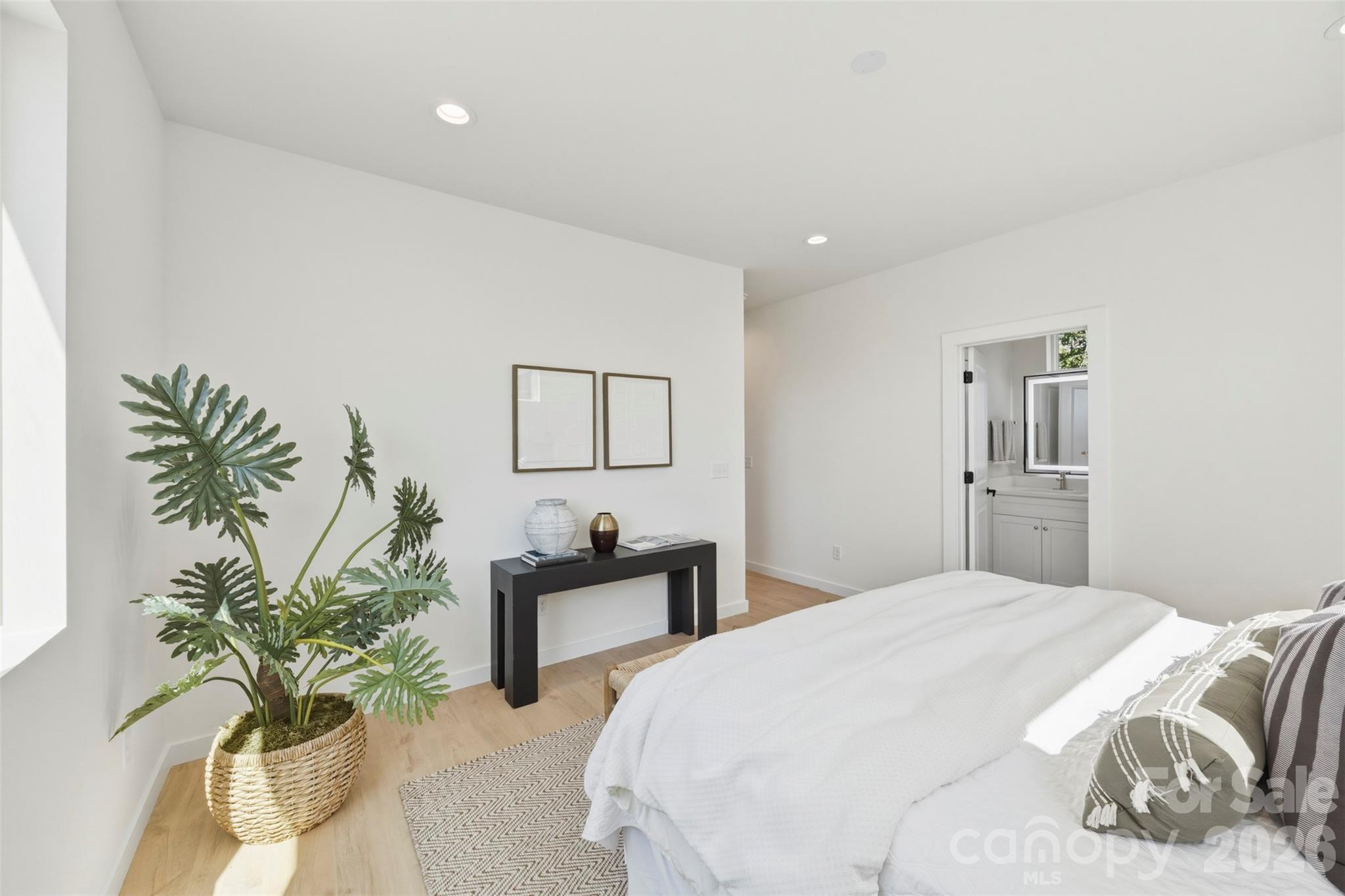 1037 Garringer Place Charlotte NC 28208