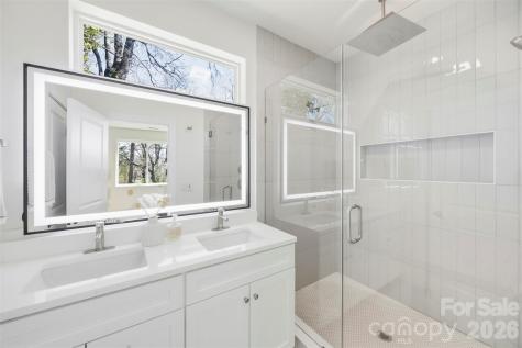 1037 Garringer Place Charlotte NC 28208
