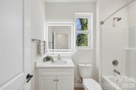 1037 Garringer Place Charlotte NC 28208
