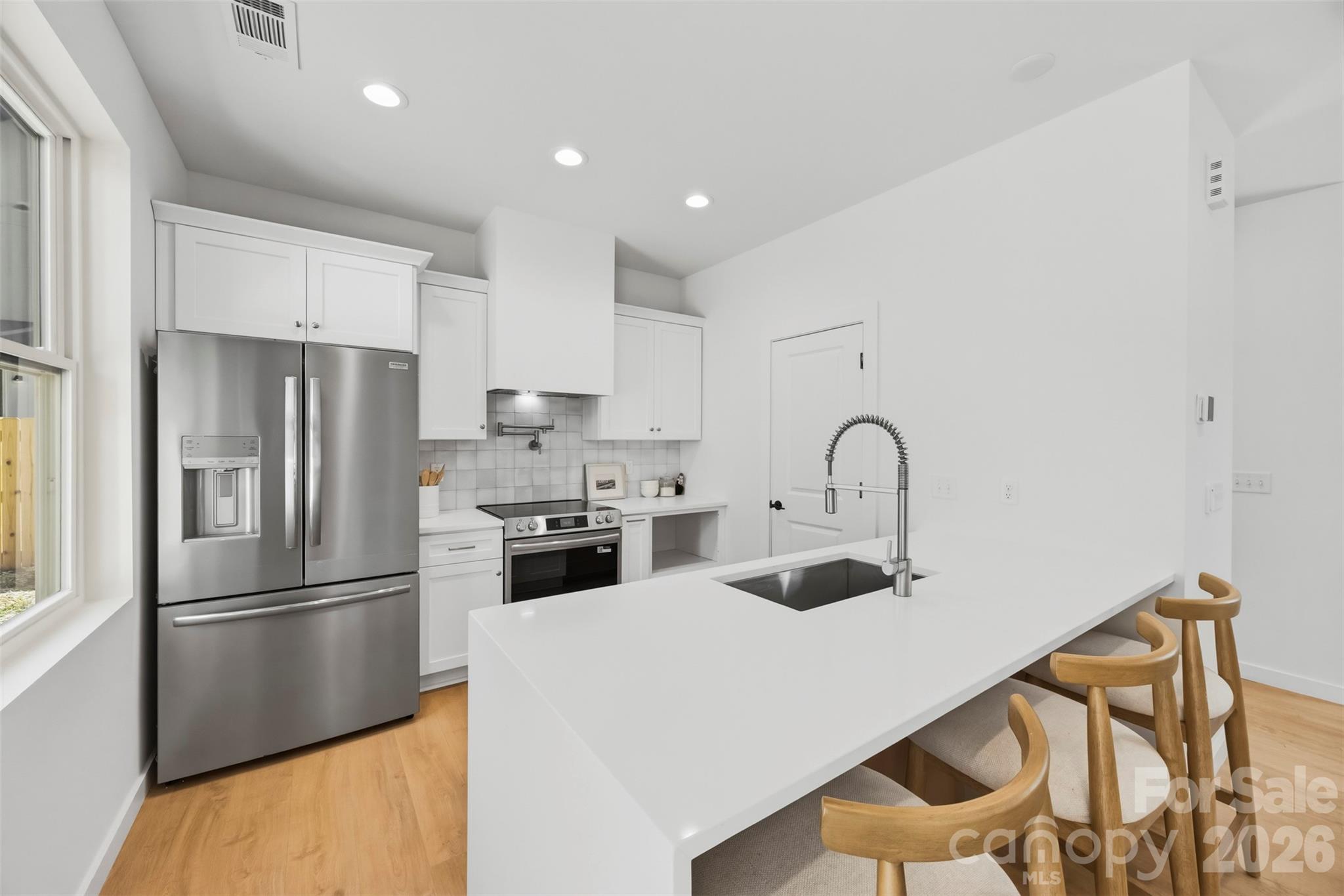 1037 Garringer Place Charlotte NC 28208