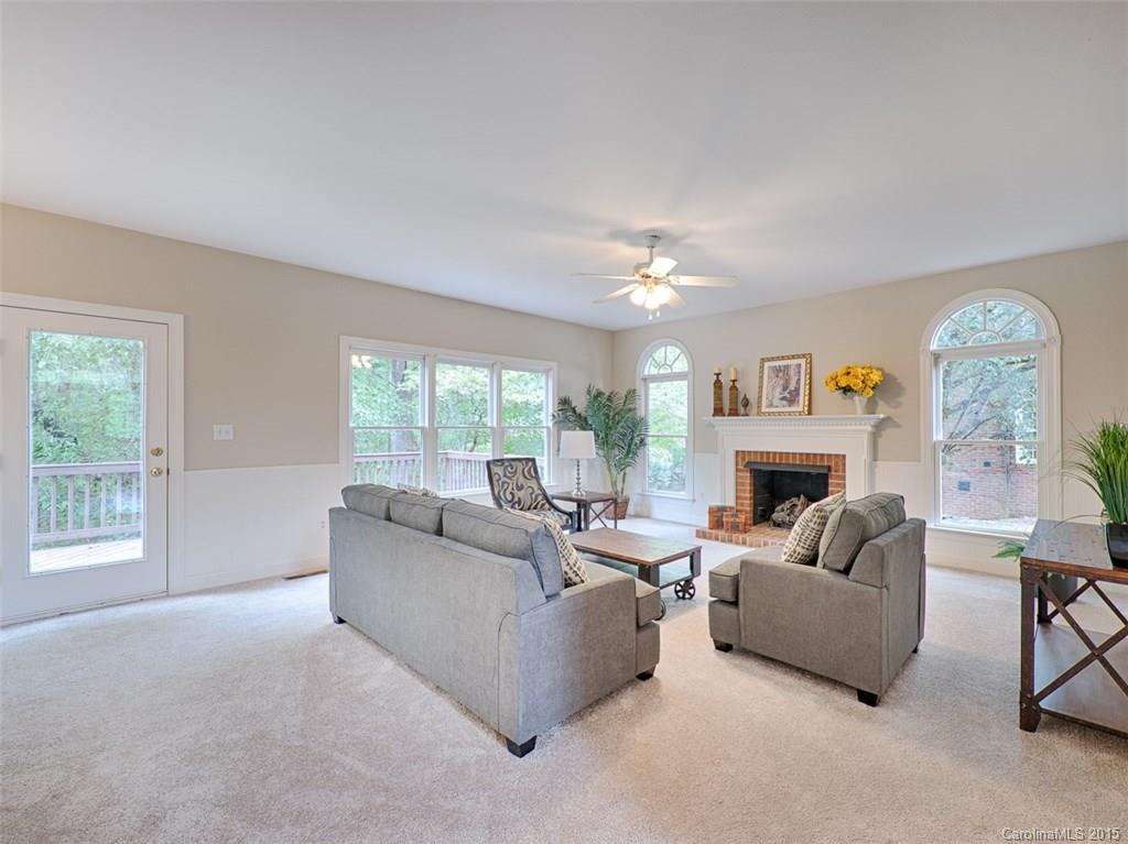 1628 Reverdy Oaks Drive Matthews NC 28105