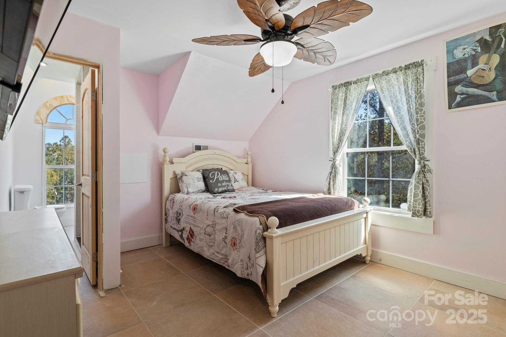 119 Aurora Vista Drive Asheville NC 28806