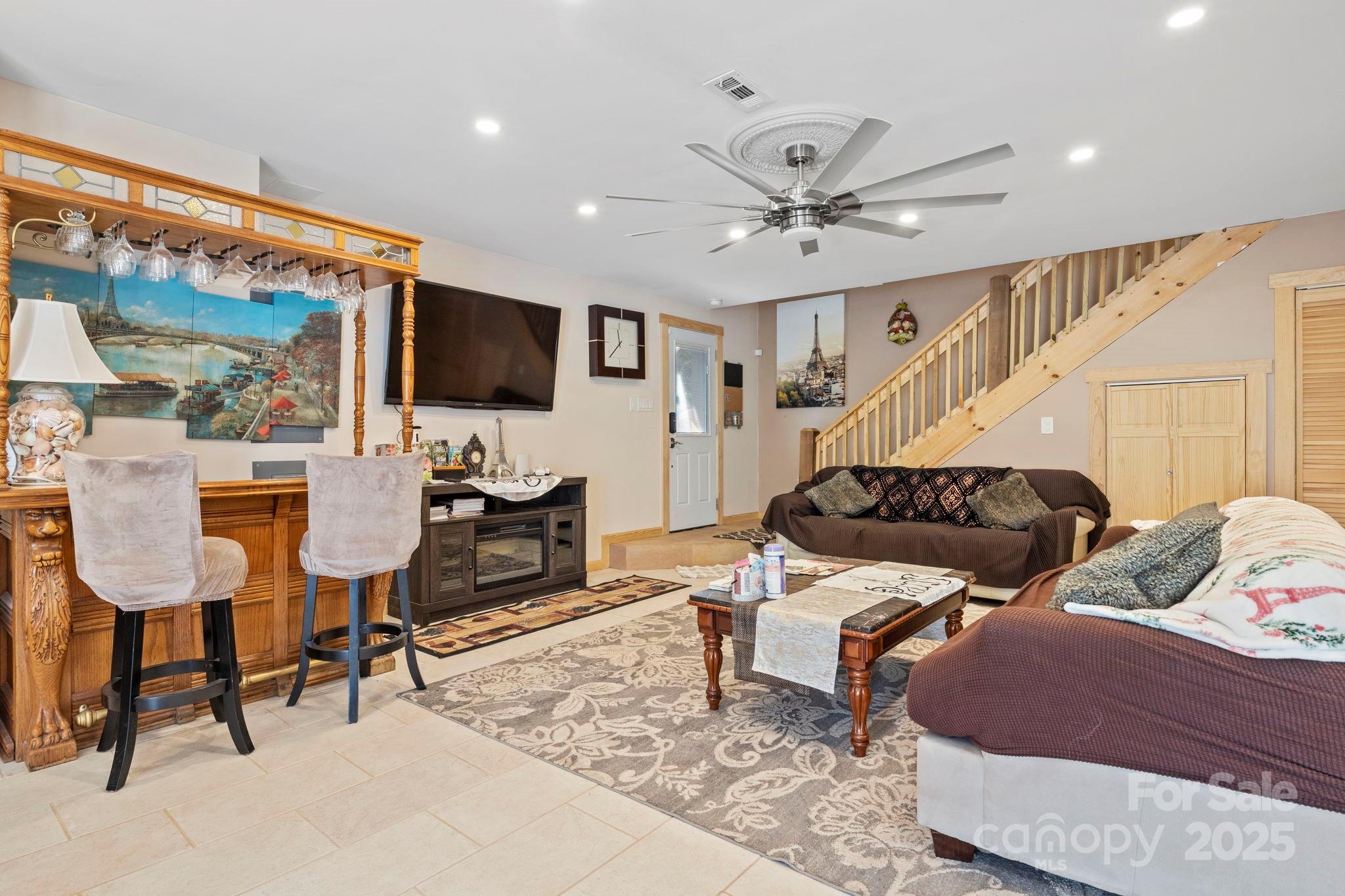 119 Aurora Vista Drive Asheville NC 28806