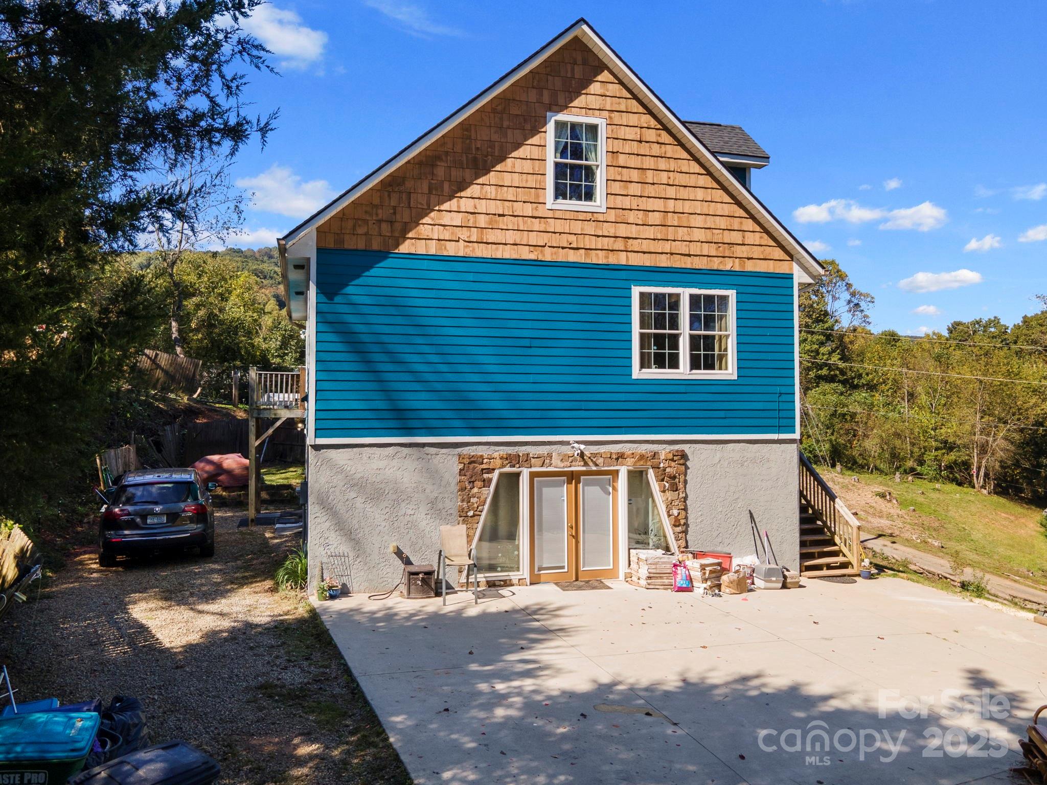 119 Aurora Vista Drive Asheville NC 28806