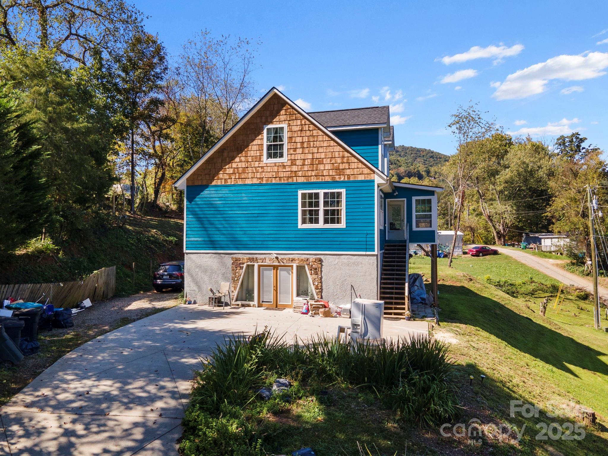 119 Aurora Vista Drive Asheville NC 28806