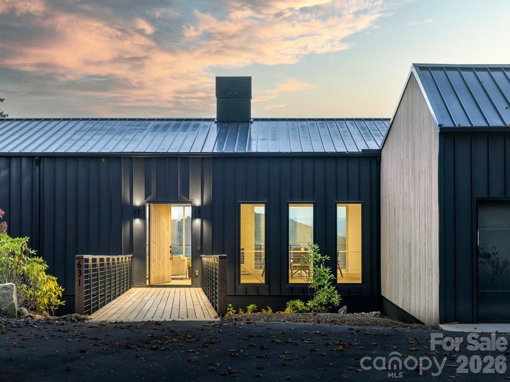 631 Elk Mountain Scenic Highway Asheville NC 28804