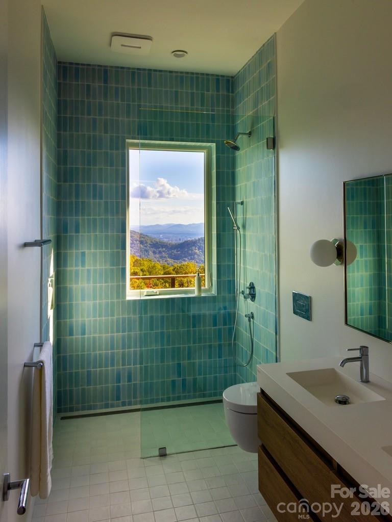 631 Elk Mountain Scenic Highway Asheville NC 28804