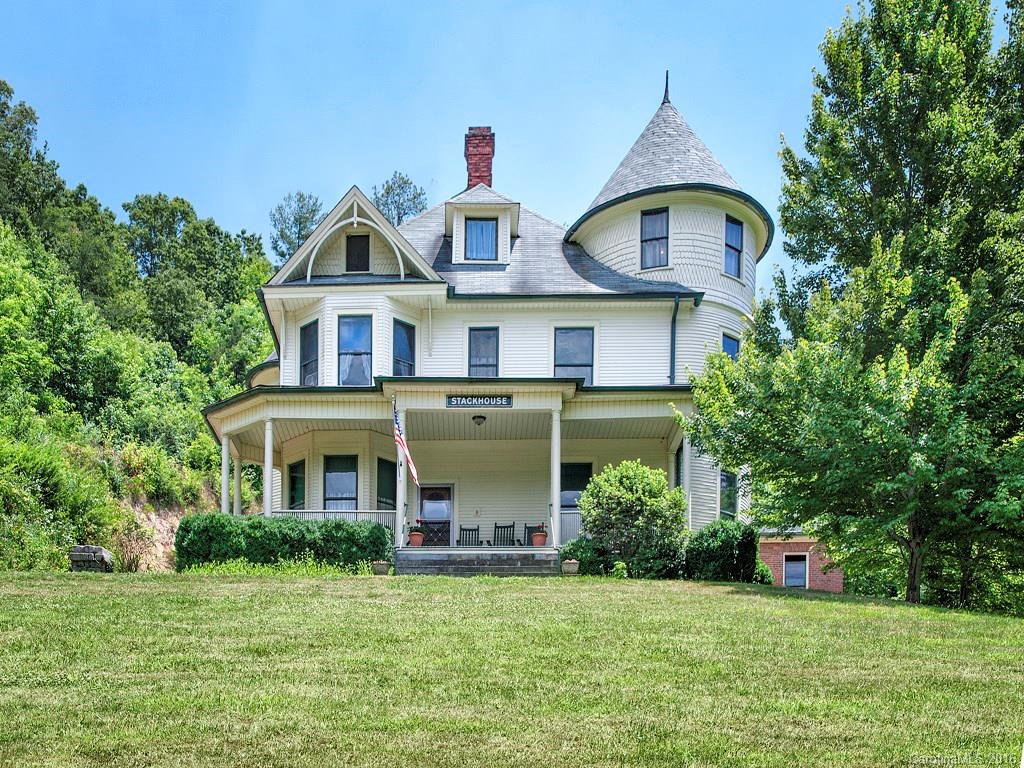 2412 Stackhouse Road Marshall NC 28753
