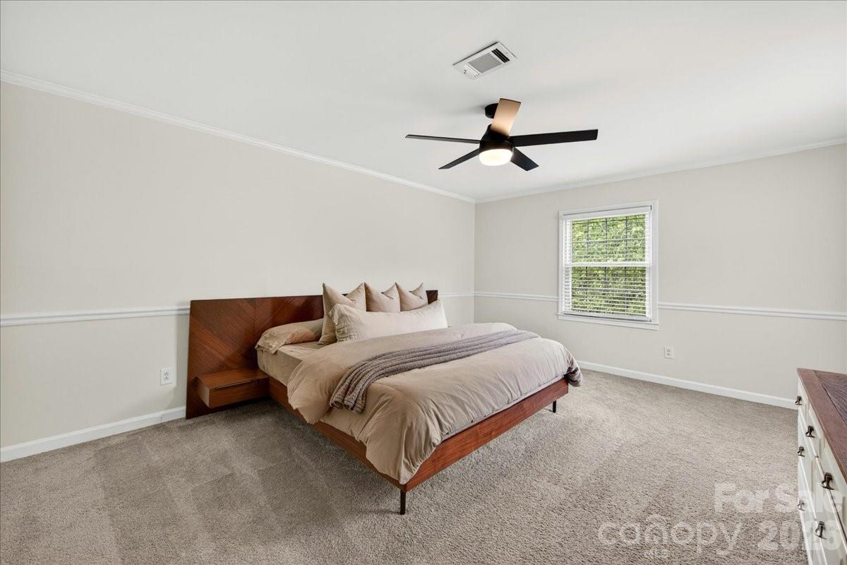 6724 Constitution Lane Charlotte NC 28210
