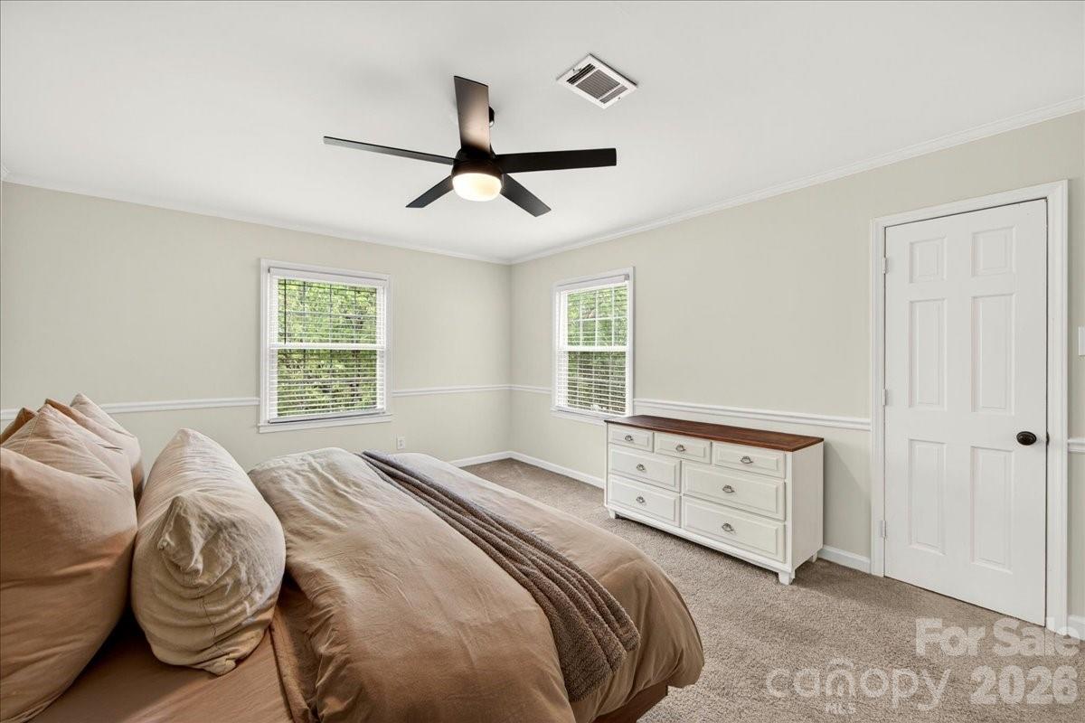 6724 Constitution Lane Charlotte NC 28210