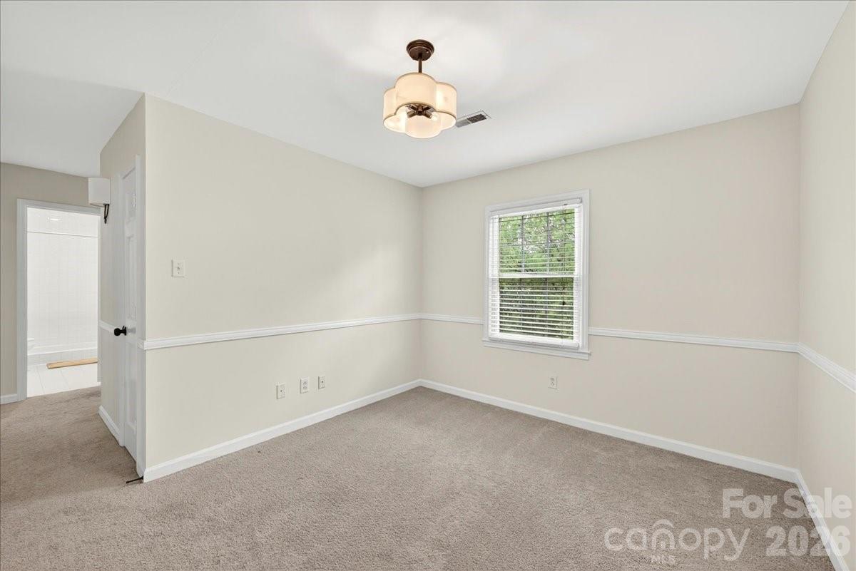6724 Constitution Lane Charlotte NC 28210