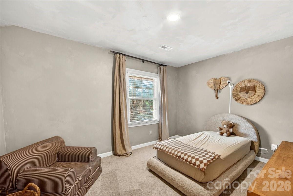 6724 Constitution Lane Charlotte NC 28210