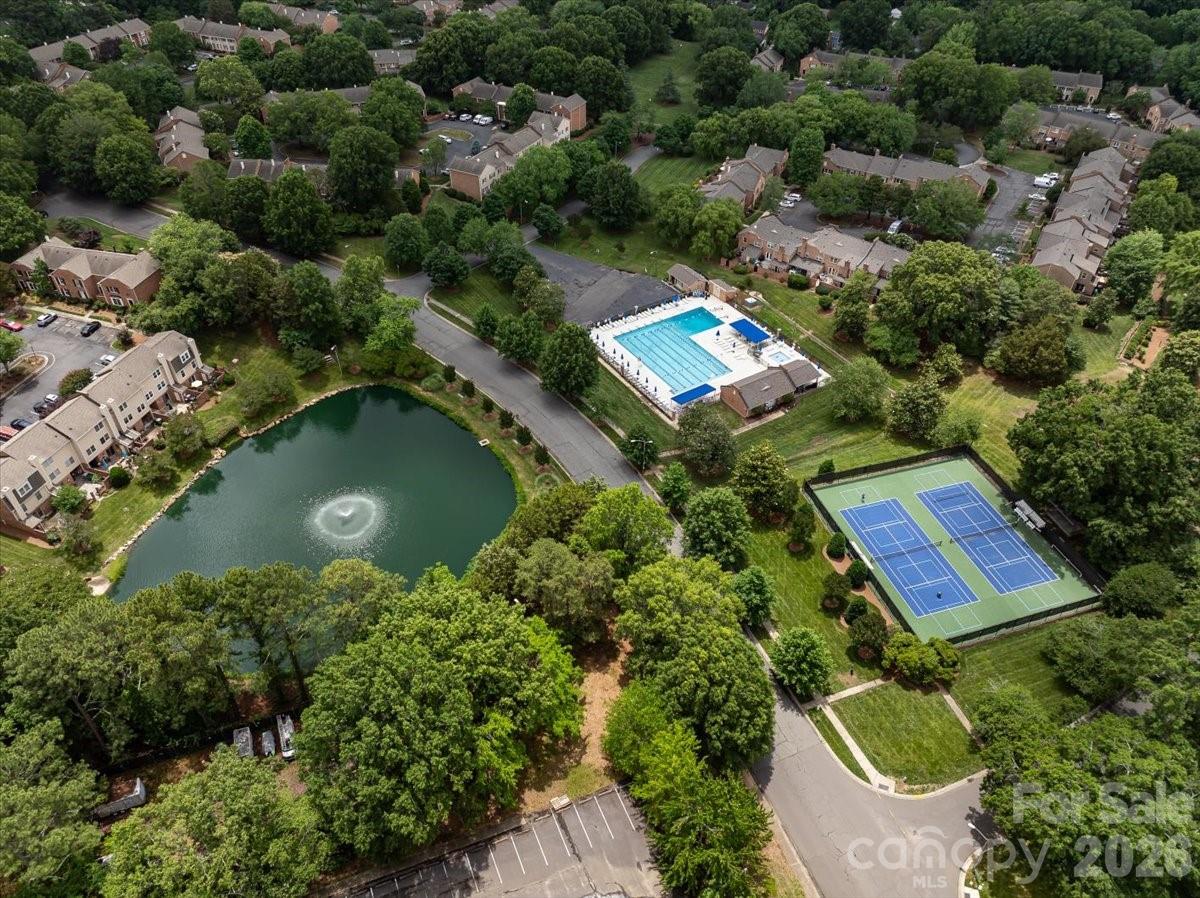 6724 Constitution Lane Charlotte NC 28210