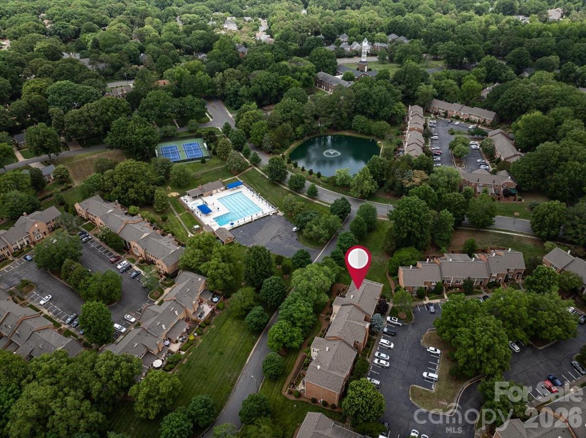 6724 Constitution Lane Charlotte NC 28210