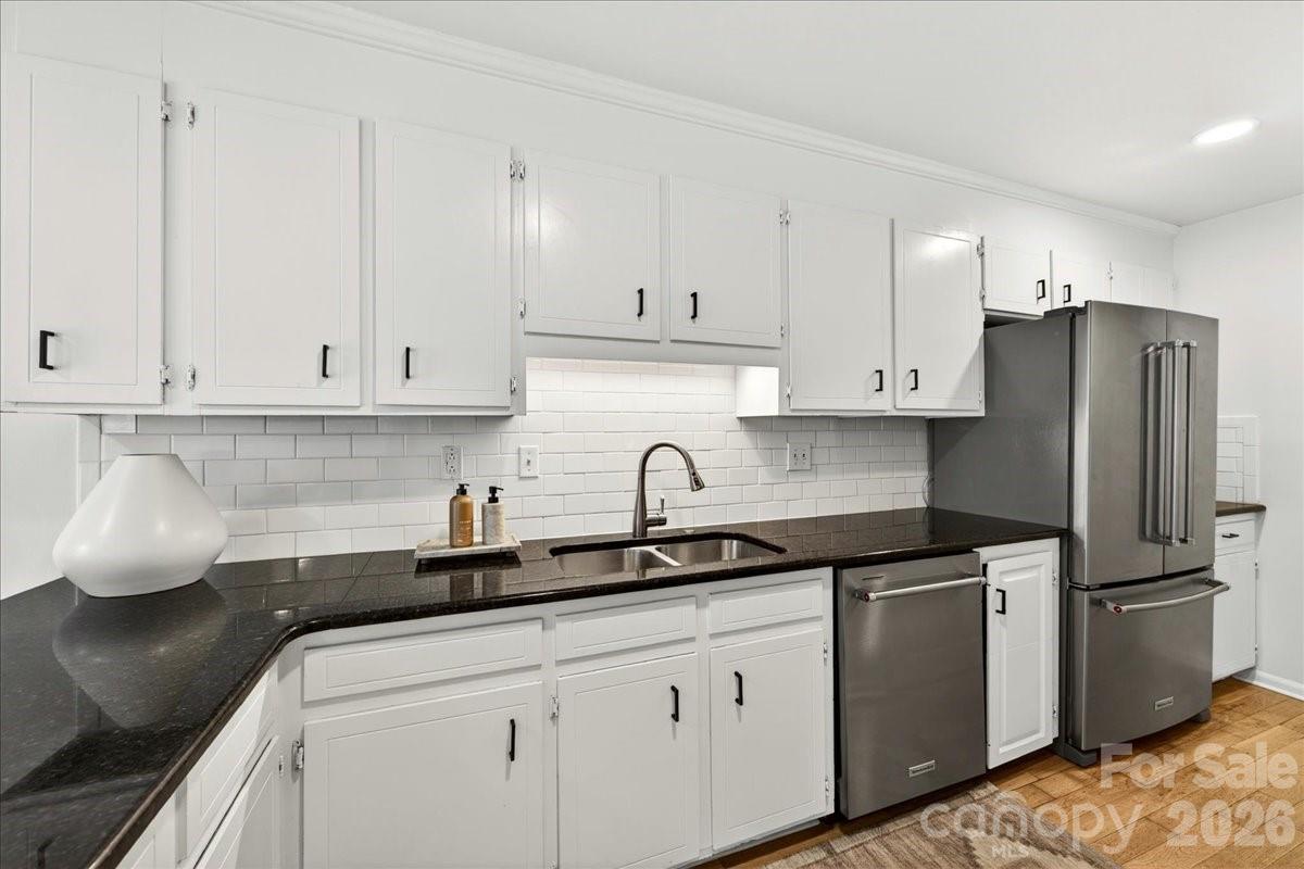 6724 Constitution Lane Charlotte NC 28210