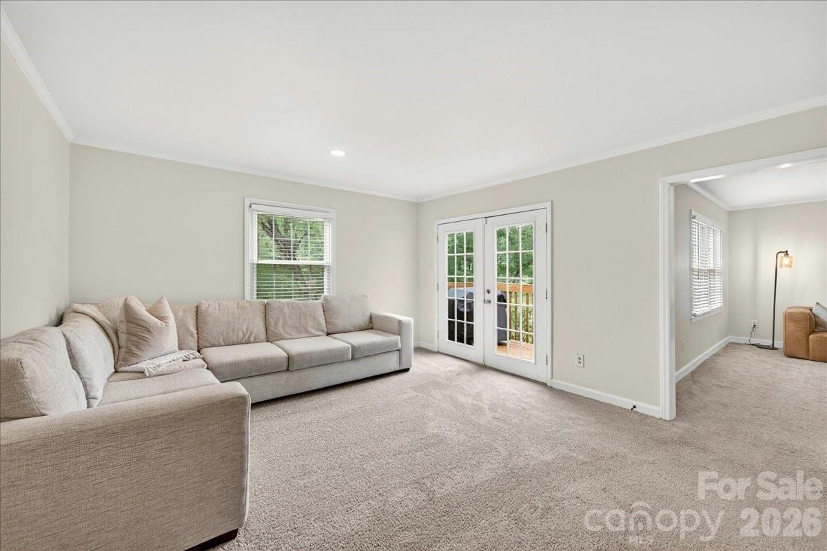 6724 Constitution Lane Charlotte NC 28210