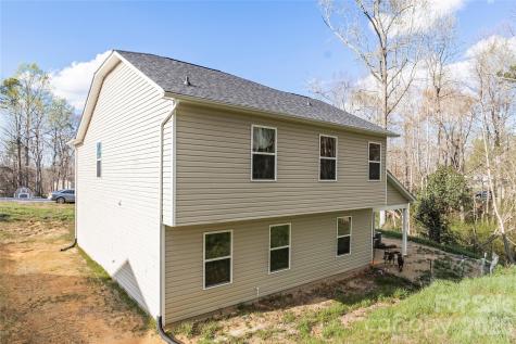 132 Crown Court Kings Mountain NC 28086