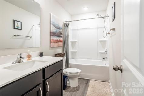 132 Crown Court Kings Mountain NC 28086