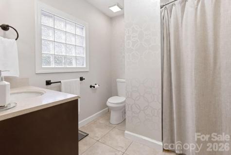 1496 Hardwood Circle Newton NC 28658