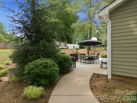 1496 Hardwood Circle Newton NC 28658