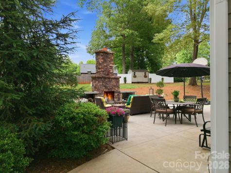 1496 Hardwood Circle Newton NC 28658