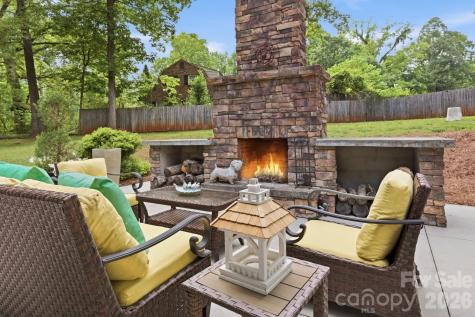 1496 Hardwood Circle Newton NC 28658