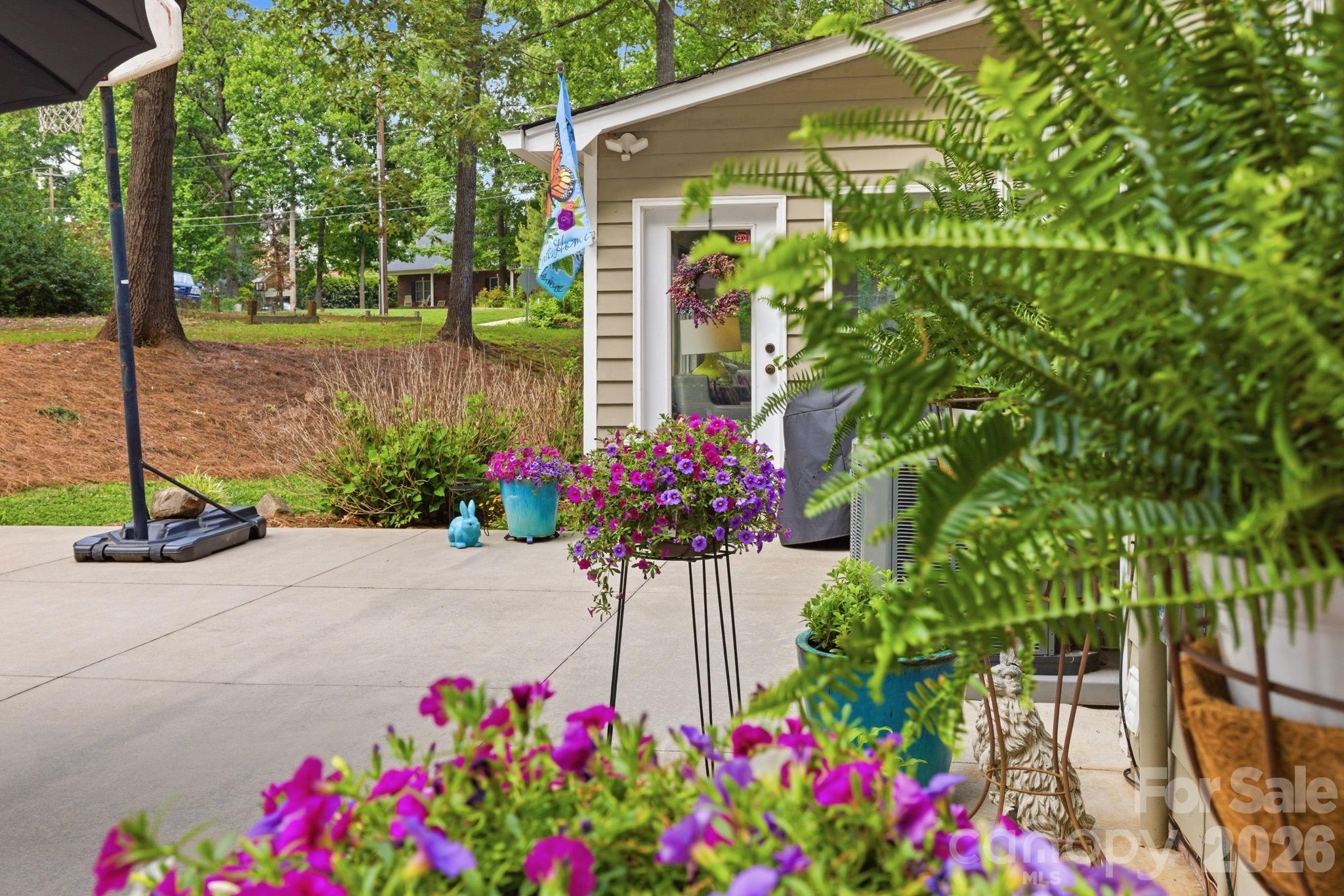 1496 Hardwood Circle Newton NC 28658
