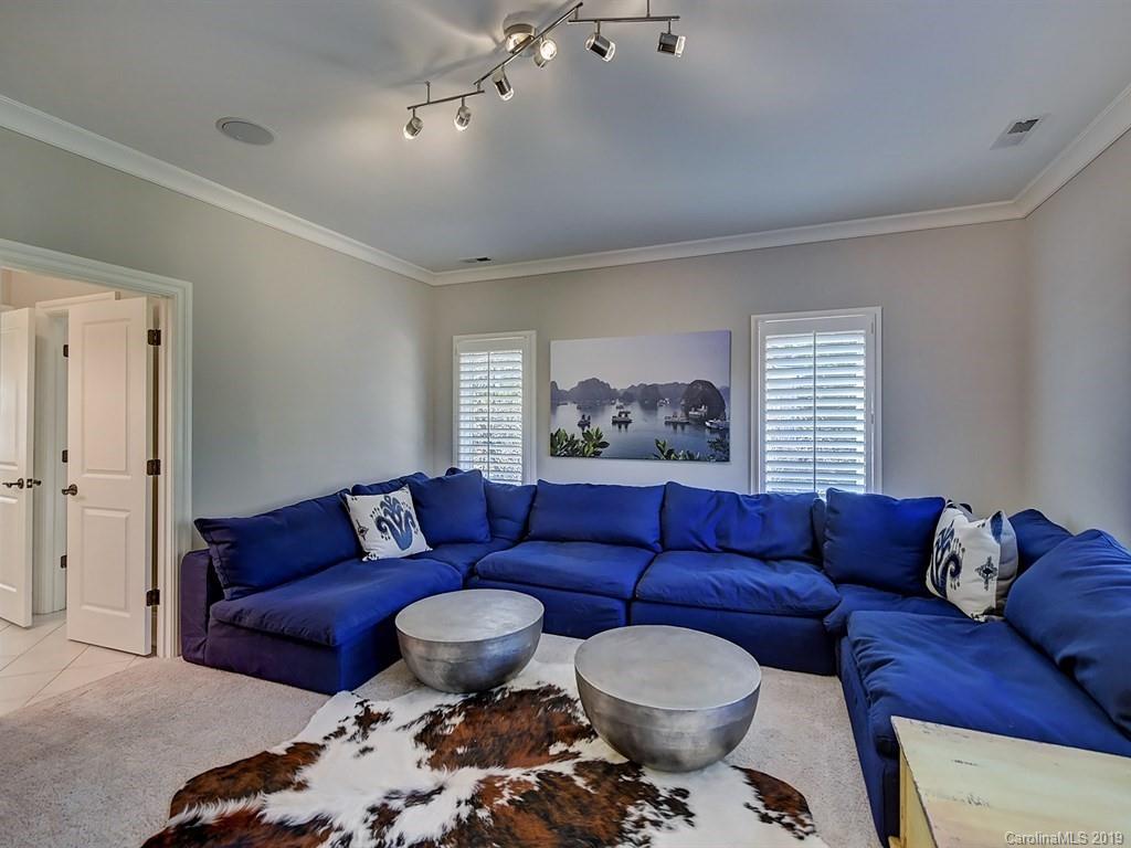 8824 Heydon Hall Circle Charlotte NC 28210