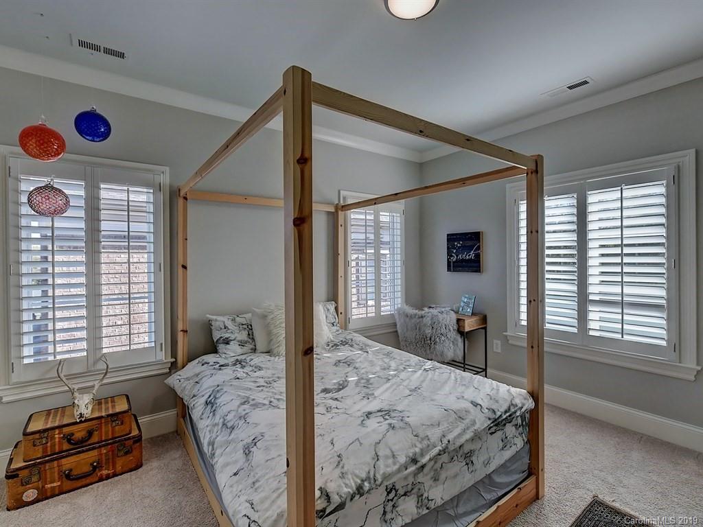 8824 Heydon Hall Circle Charlotte NC 28210