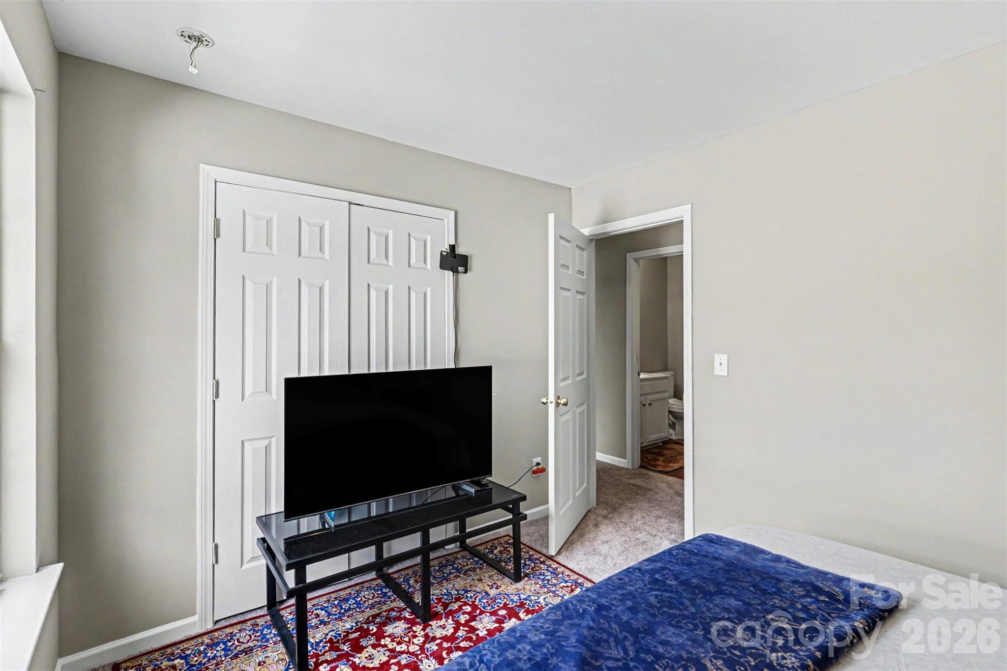 306 Cayman Way Charlotte NC 28217