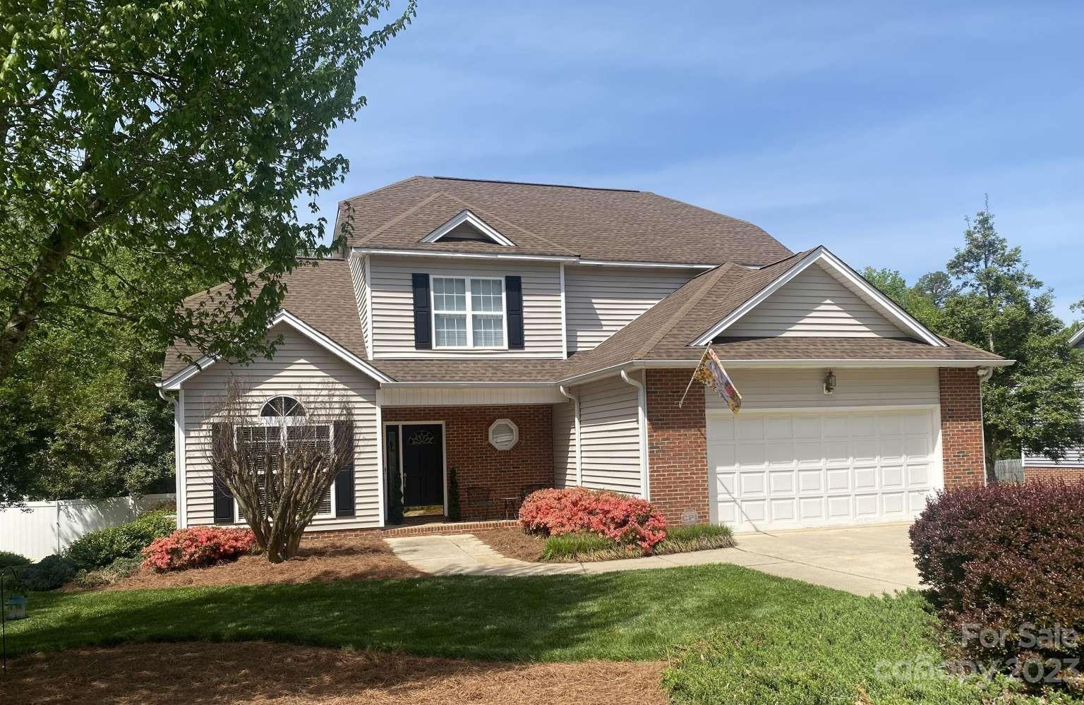 1949 Twin Ponds Drive Hickory NC 28602