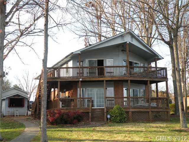 22136 Country Club Circle Cornelius NC 28031