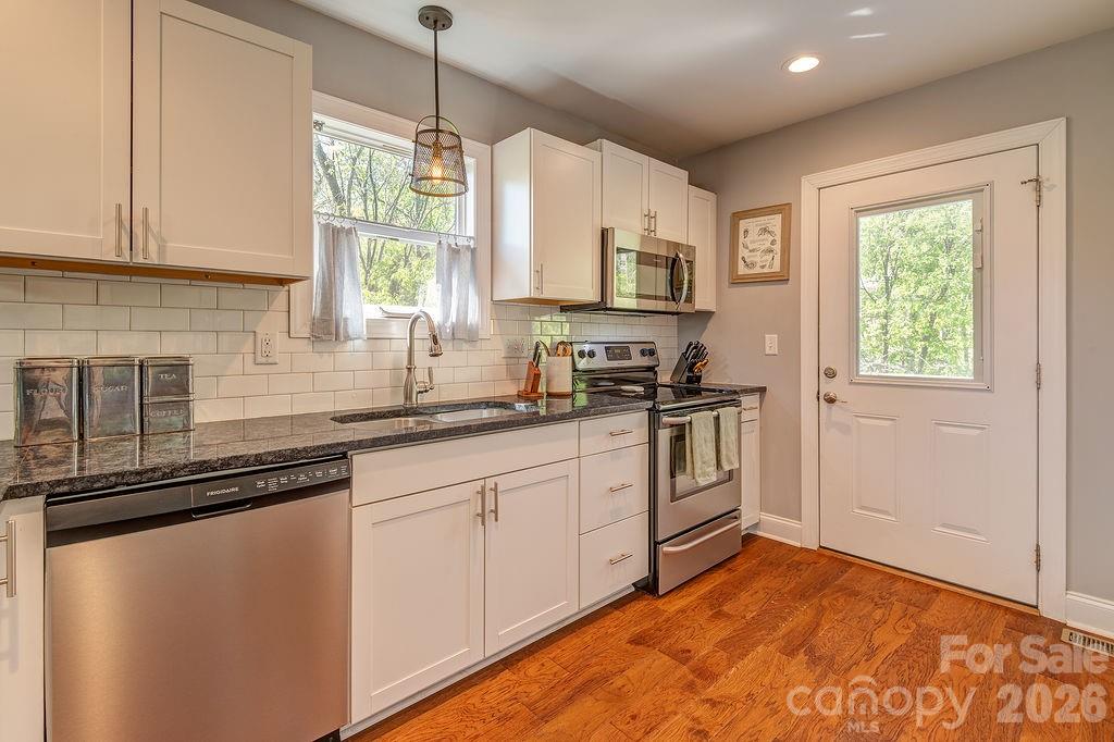 20 Plemmons Street Asheville NC 28806