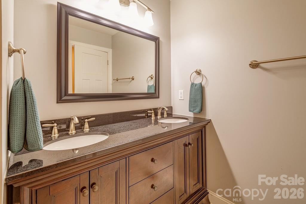 20 Plemmons Street Asheville NC 28806