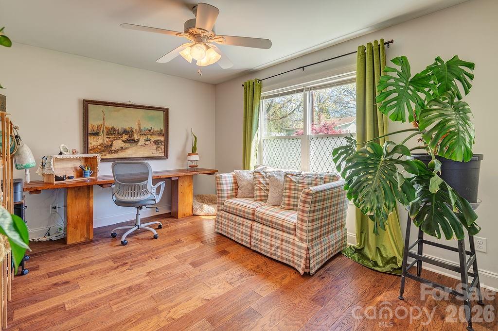 20 Plemmons Street Asheville NC 28806