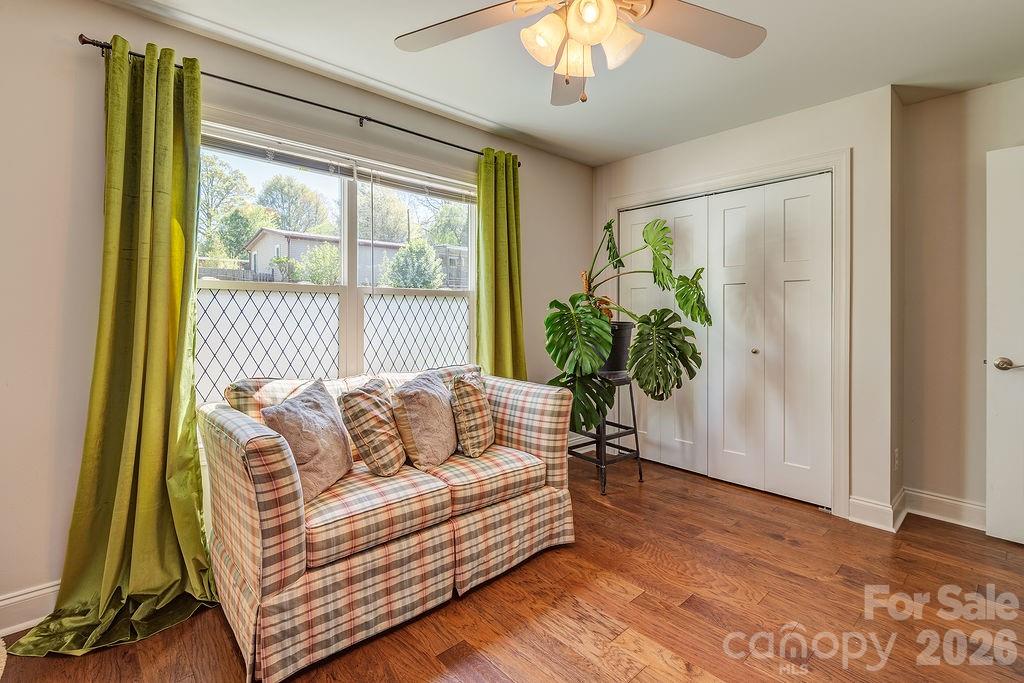 20 Plemmons Street Asheville NC 28806