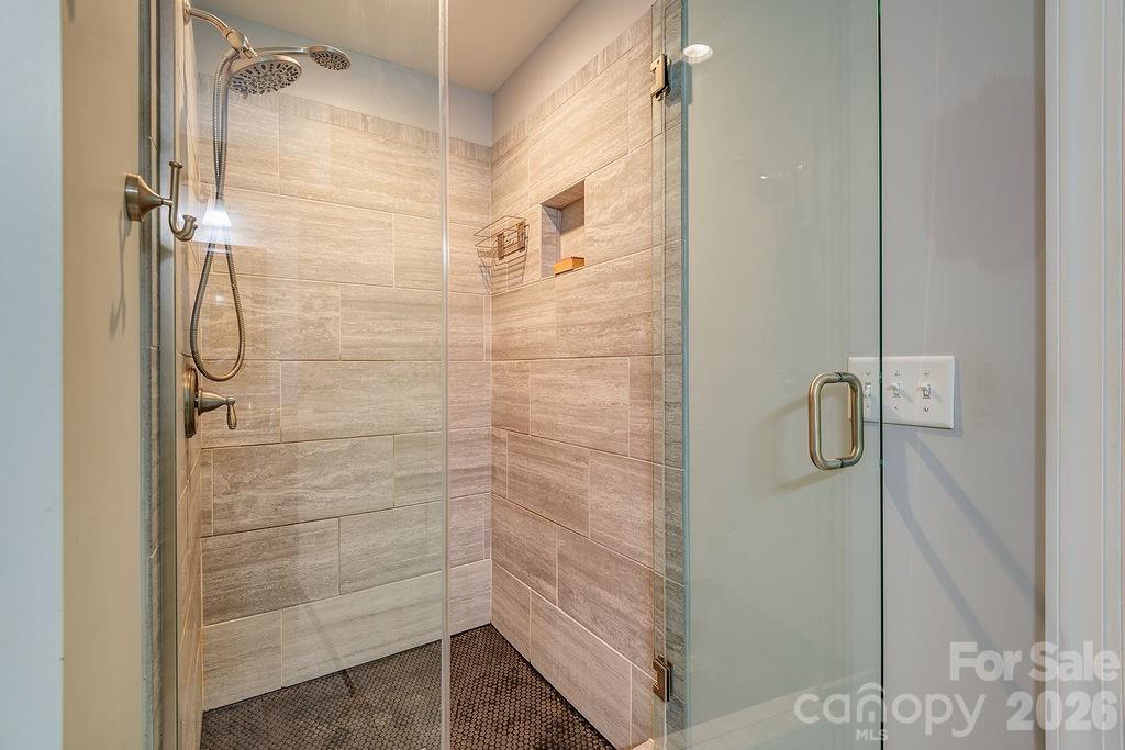 20 Plemmons Street Asheville NC 28806