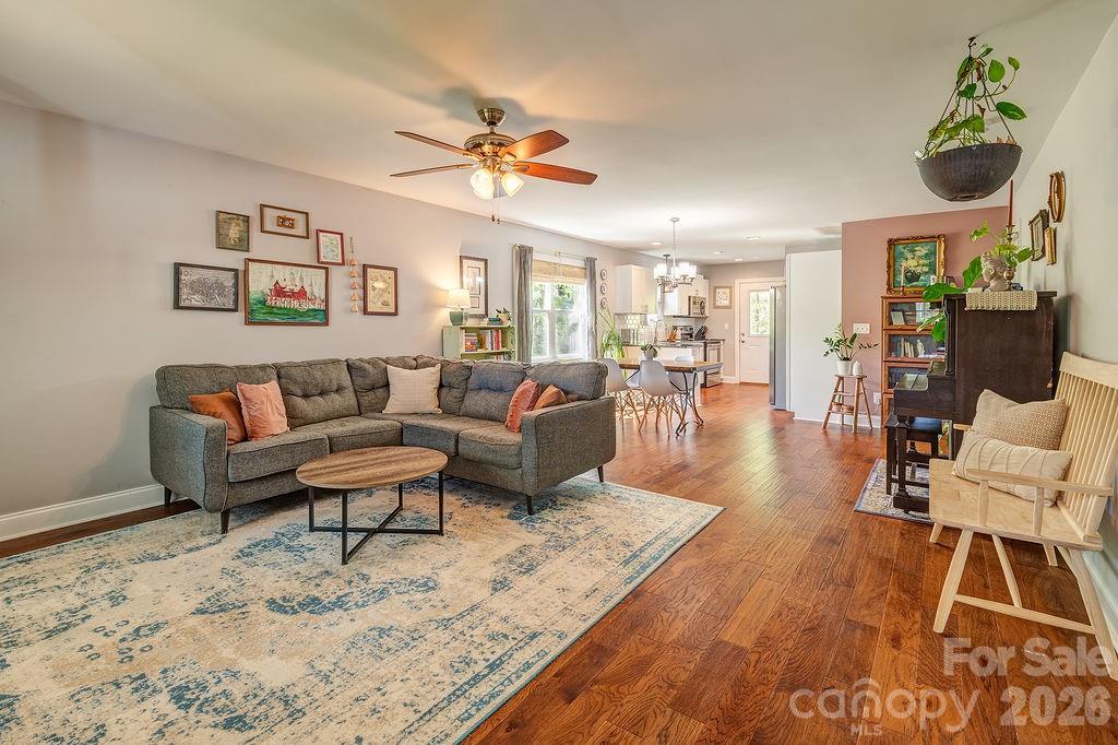 20 Plemmons Street Asheville NC 28806