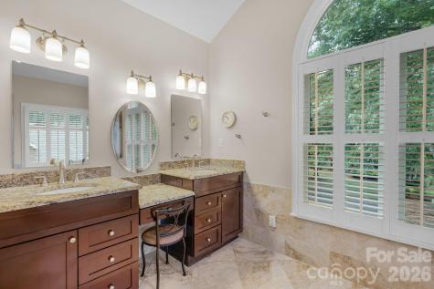 10514 Old Wayside Road Charlotte NC 28277