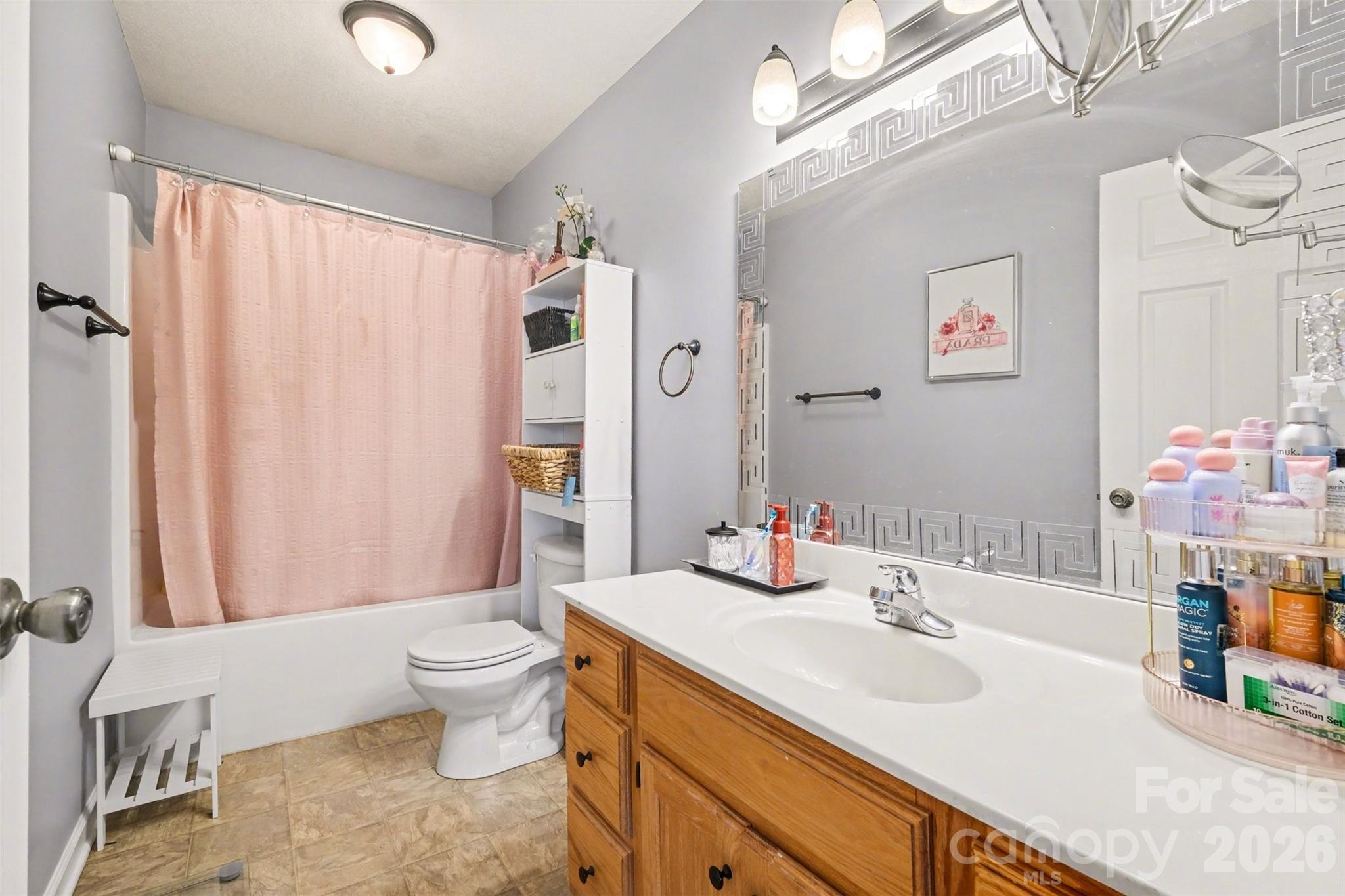 2056 Redberry Lane Conover NC 28613