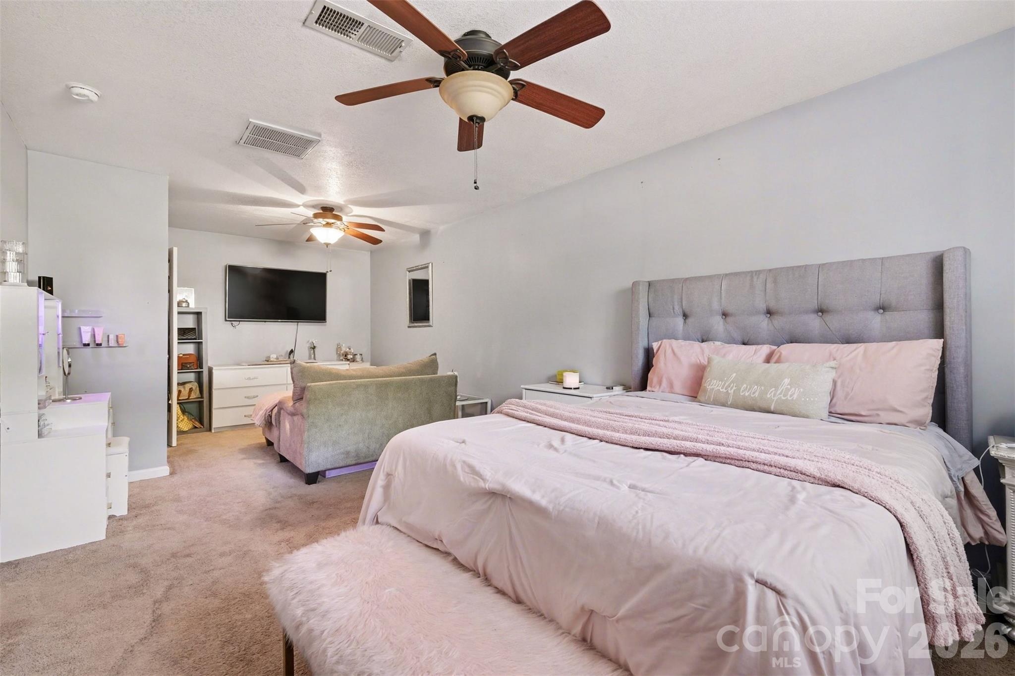 2056 Redberry Lane Conover NC 28613